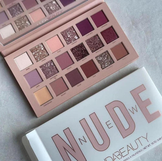 10 In 1 Makeup Deal with Free Gifts